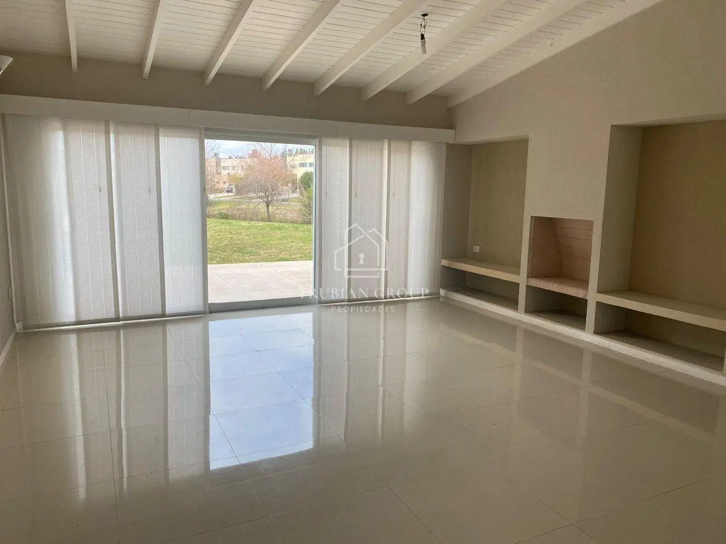 Casa en Venta en San Benito, Villanueva, Tigre • AT 5
