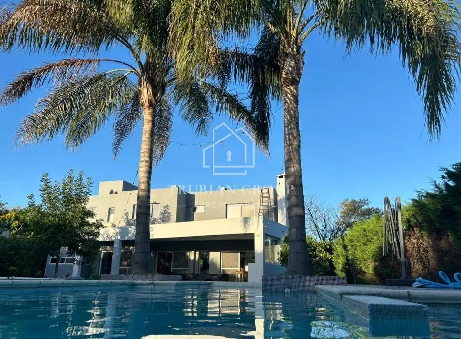 Casa en Venta en Santa Teresa, Villanueva, Tigre • AT 5