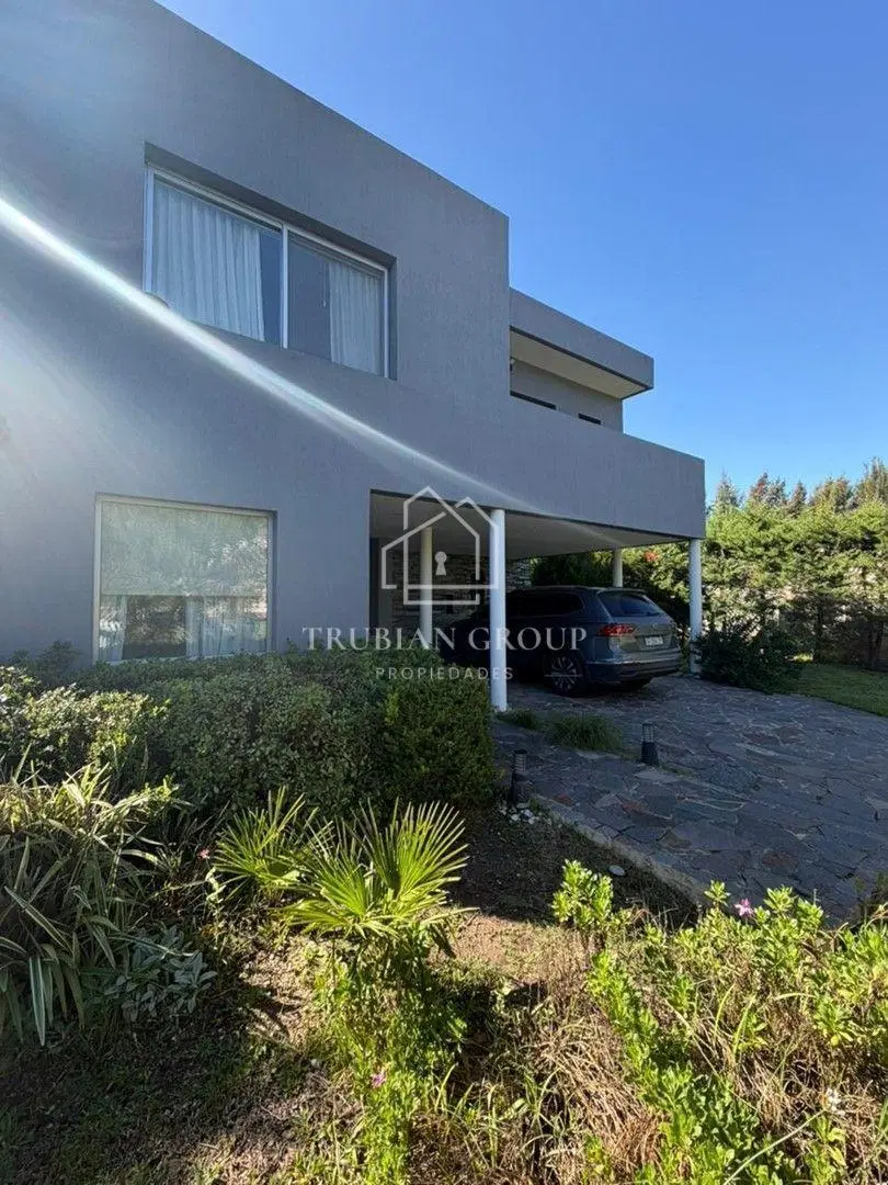 Casa en Venta en San Agustín, Villanueva, Tigre • AT 2