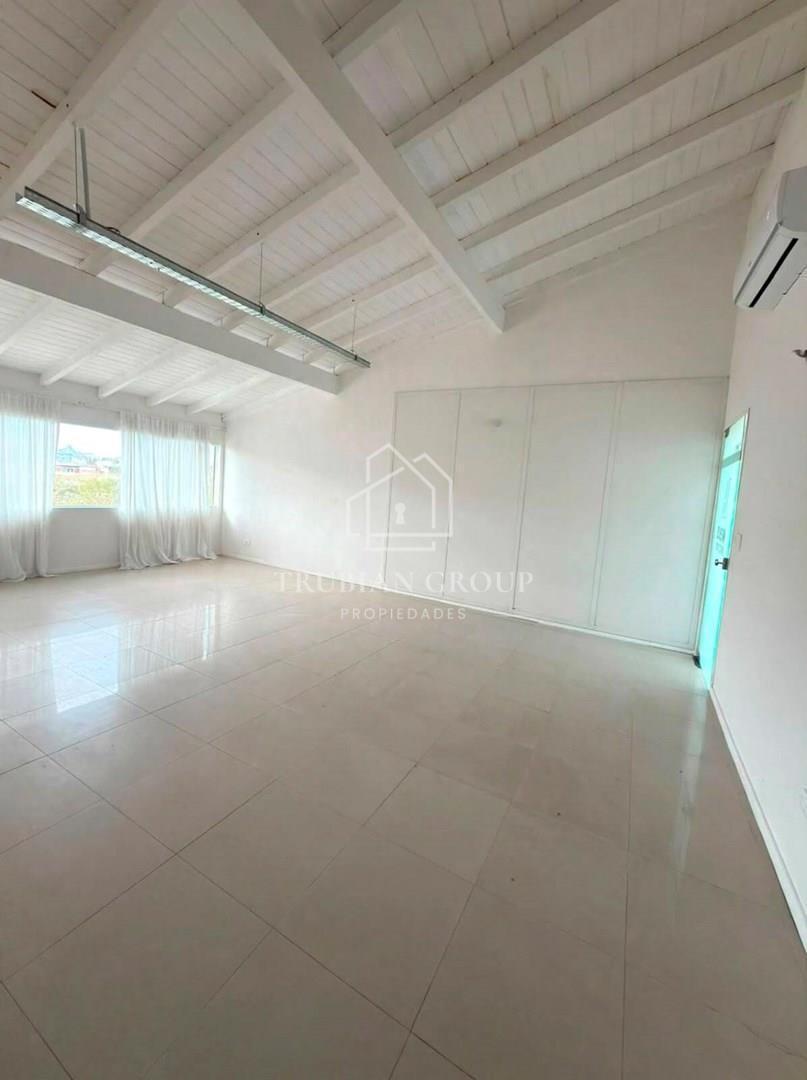 Foto de Oficina en Venta en Riviera Park, Benavidez, Tigre, imagen 1