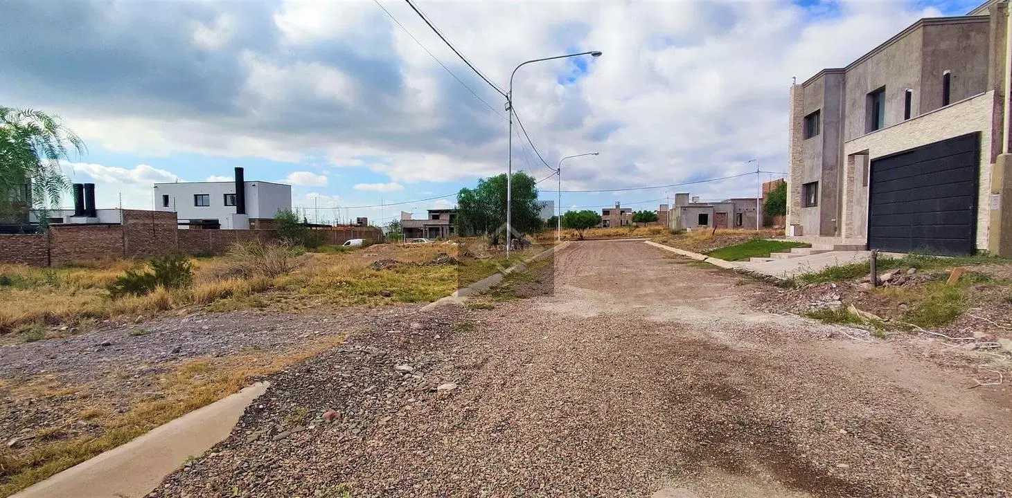 Terrenos aptos duplex en B° Alta Mendoza II 5