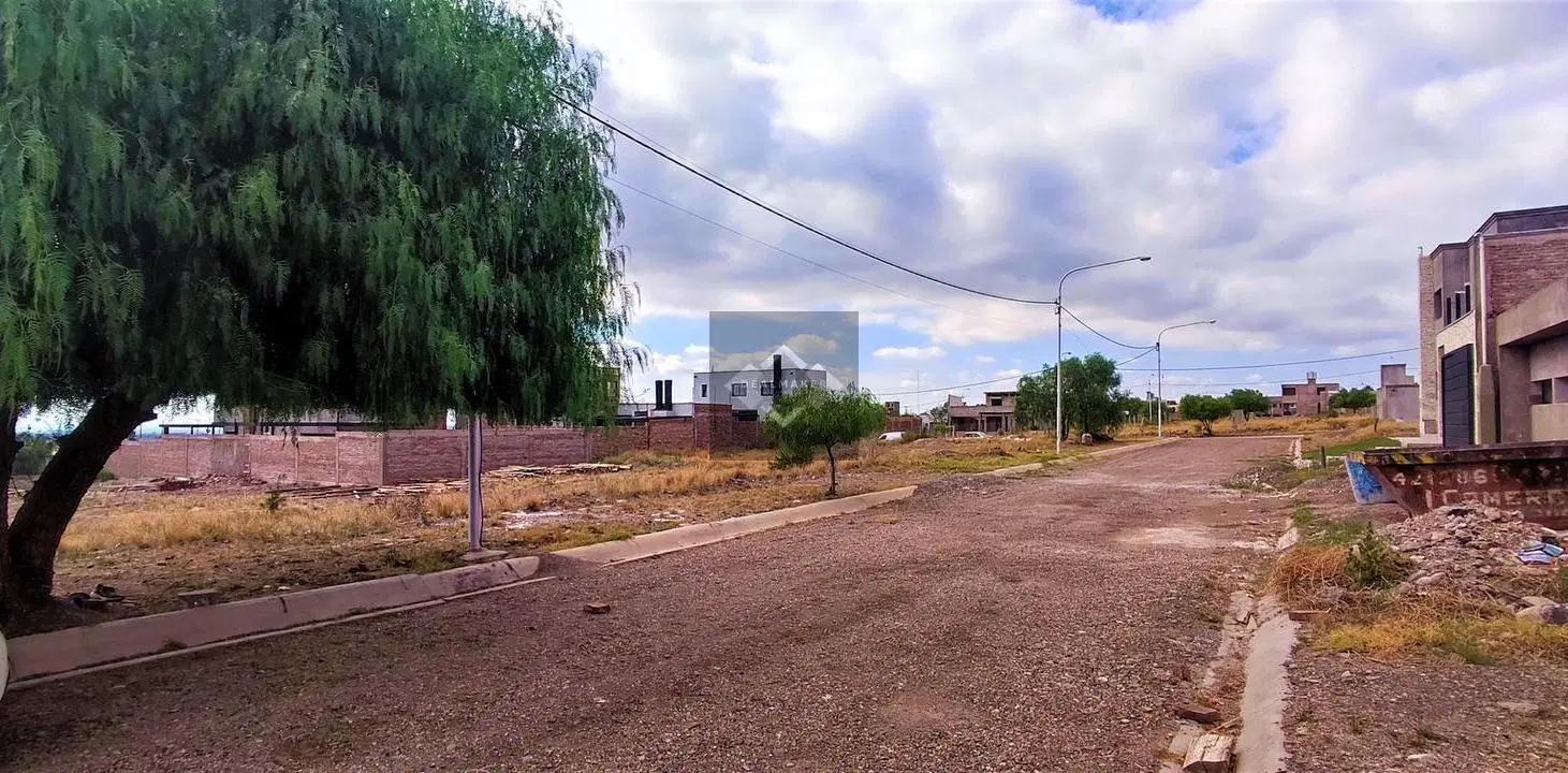 Terrenos aptos duplex en B° Alta Mendoza II 5