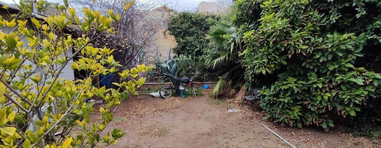 LOTE/CASA A DEMOLER BOMBAL GODOY CRUZ 5