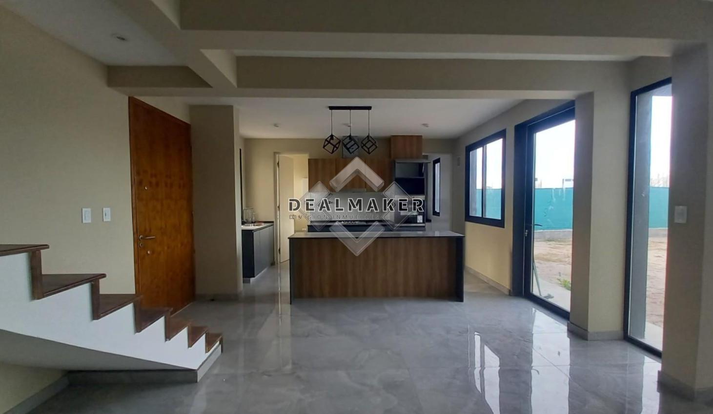 Foto de Casa a estrenar B° La Luisa, imagen 3