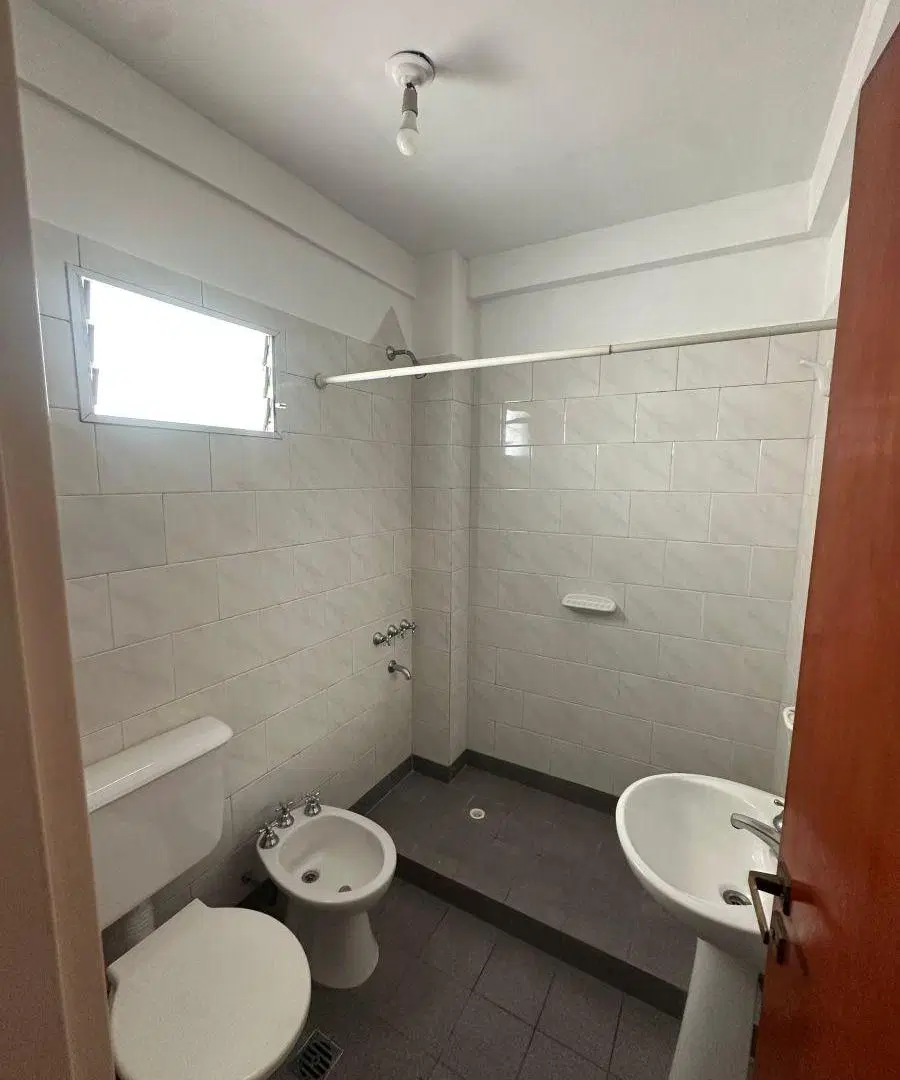 OPORTUNIDAD DOS AMBIENTES EN WILDE CENTRO IDEAL PARA RENTA SEGURA 4