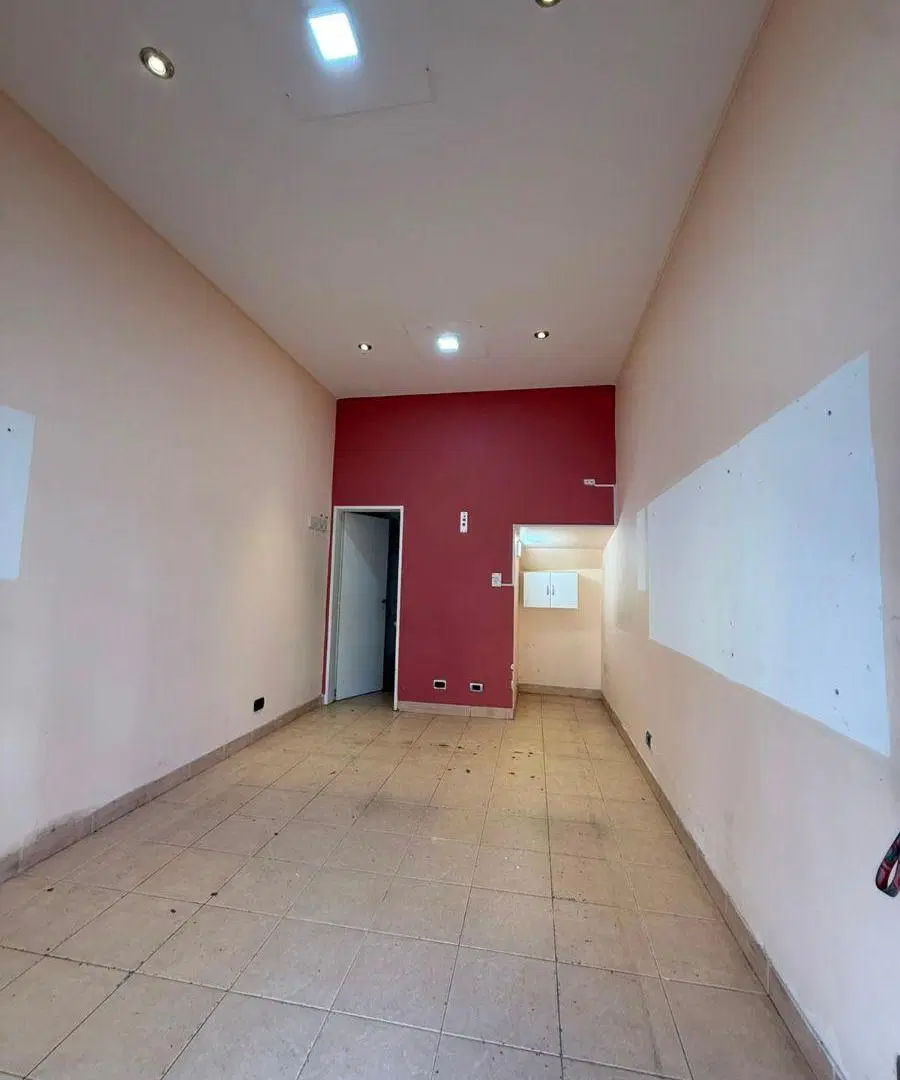 LOCAL EN ALQUILER – CENTRO DE WILDE 5