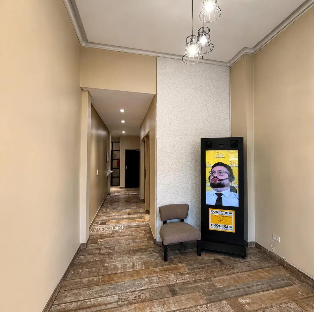 ALQUILER | Departamento de 3 ambientes con balcón y vista abierta en Wilde Centro 1