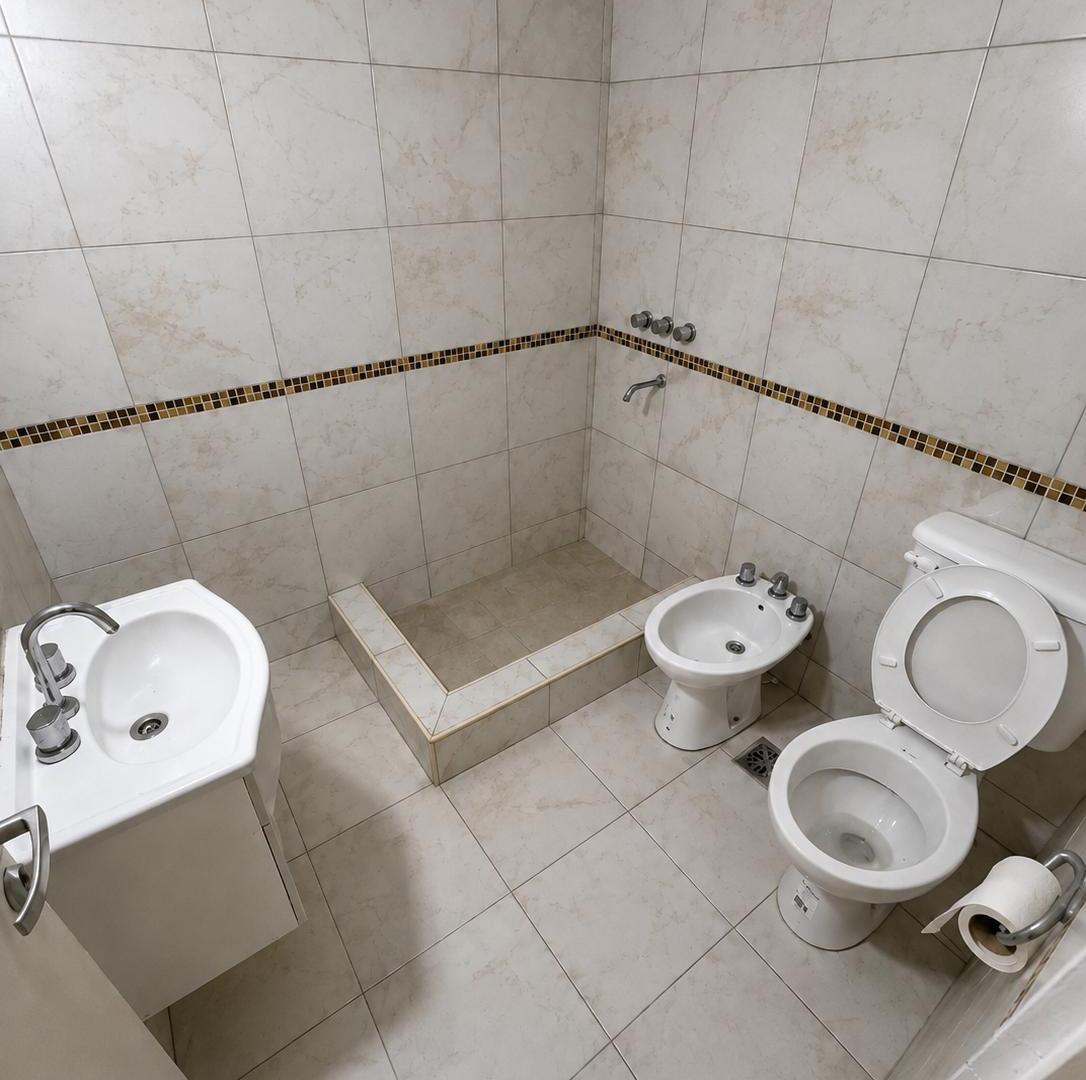 Foto de DEPARTAMANTO DE DOS AMBIENTES EN ALQUILER WILDE, imagen 1