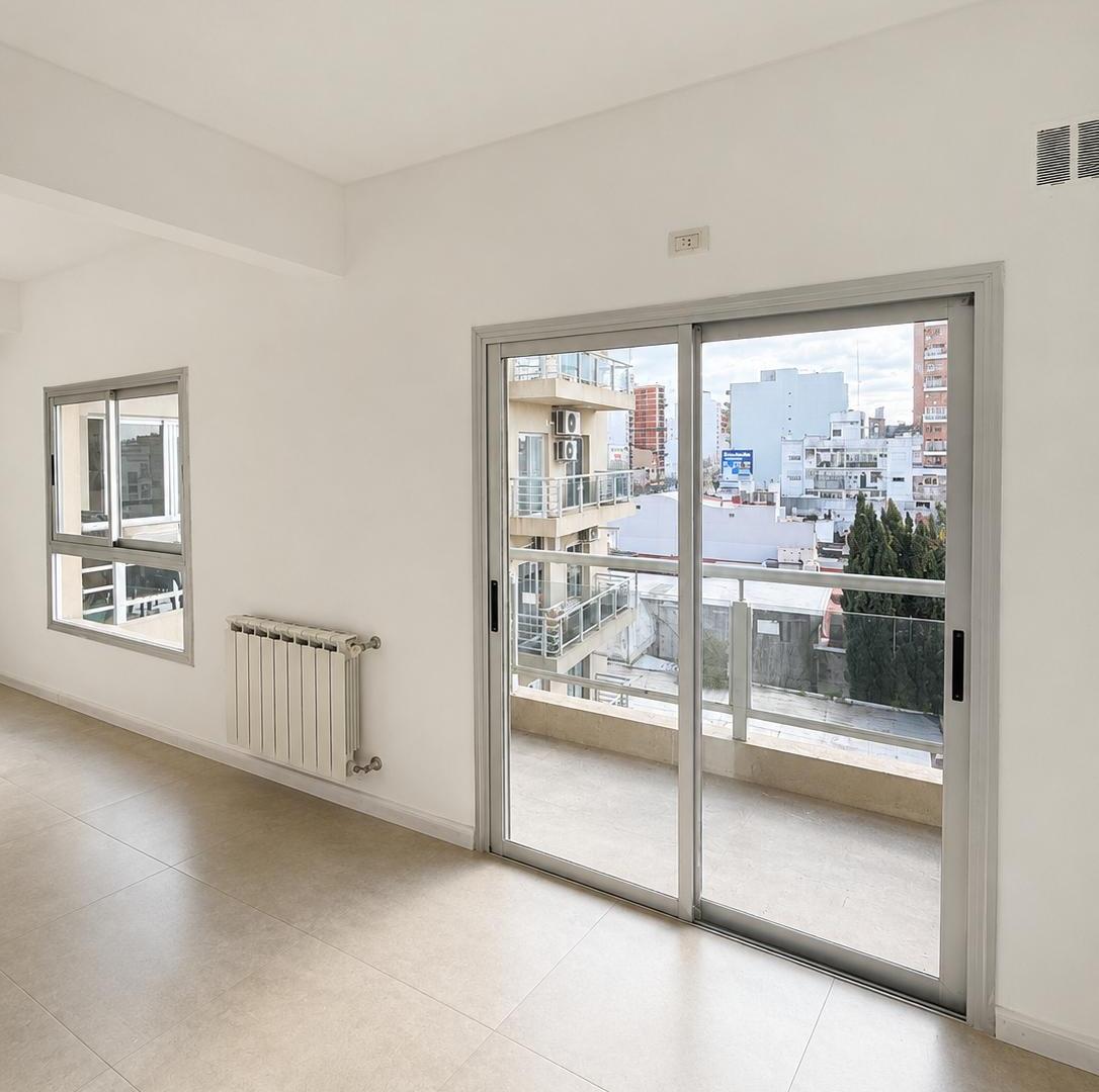 Foto de DEPARTAMENTO DE DOS AMBIENTES WILDE CENTRO EN ALQUILER, imagen 3