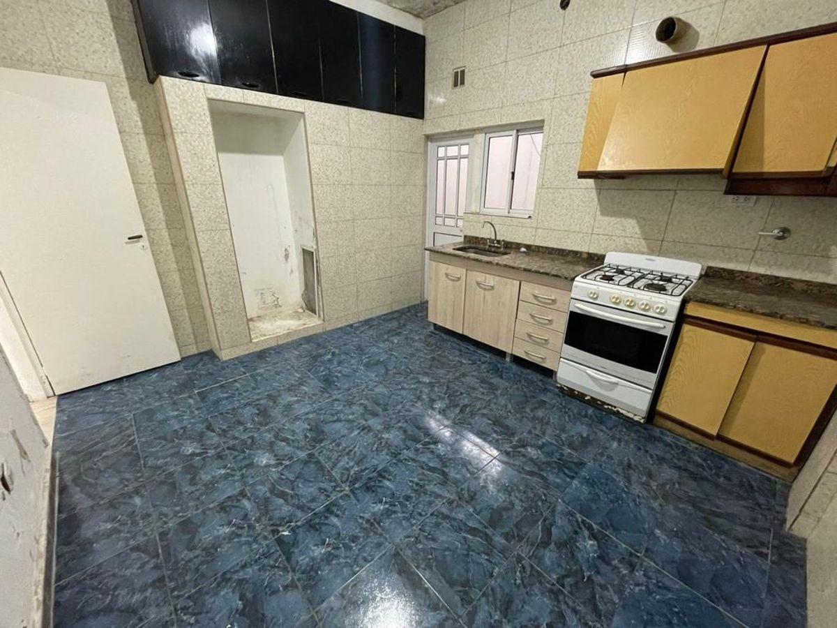 Foto de CASA 3 AMBIENTES BUENA UBICACIÓN, imagen 4
