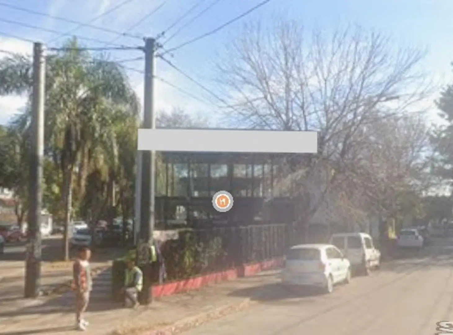 Excelente RENTA! - INVERSORES! LOCAL frente al Jockey Club 1