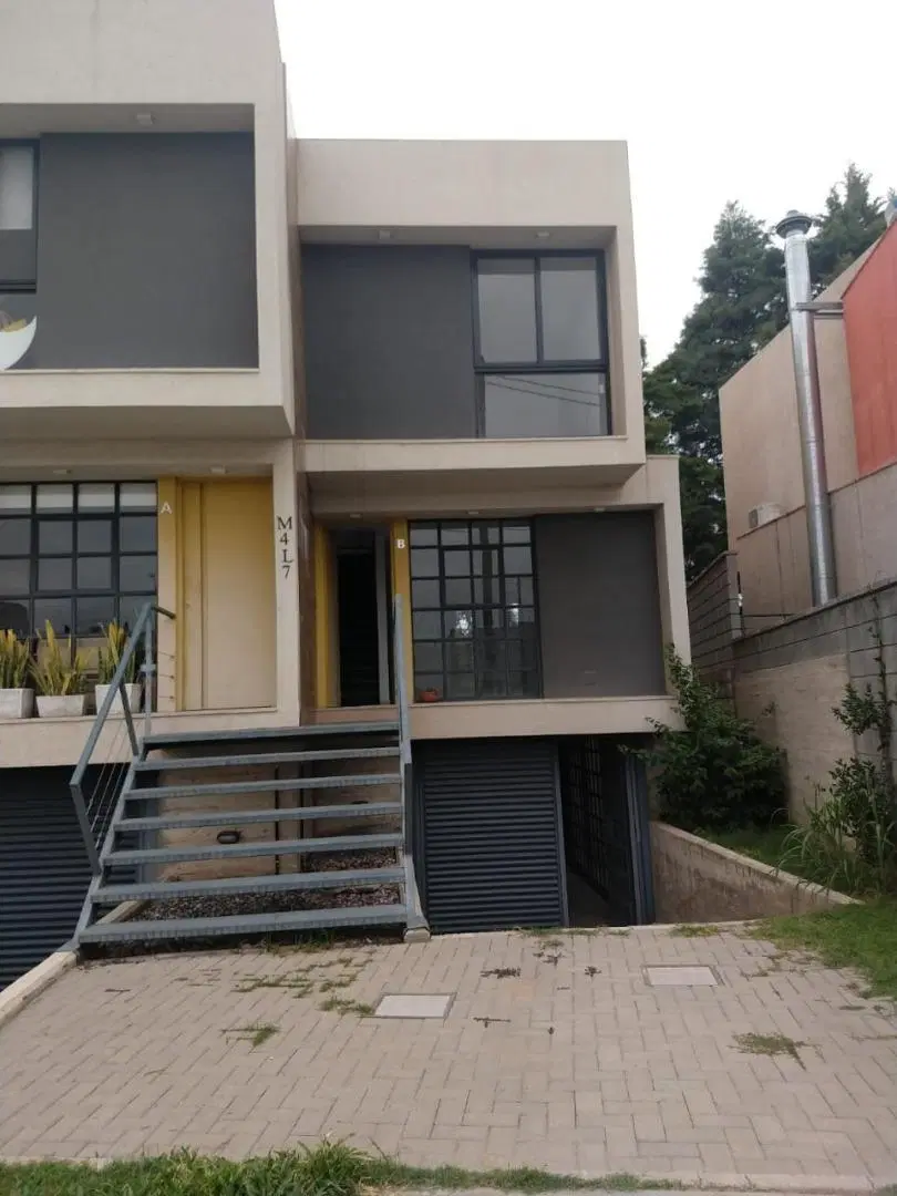 LA PAYA 2 - DÚPLEX 3 Pisos - 2/3 Dorm - ( Zona TEJAS 2 ) 2