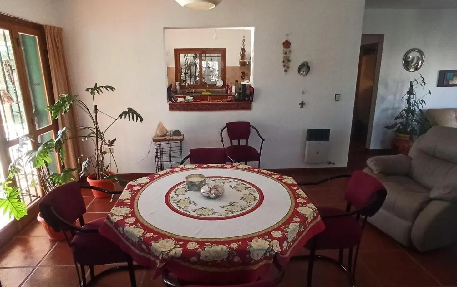 4 Dorm. Casa esquina c/PILETA - APTO CRÉDITO BANCOR 3