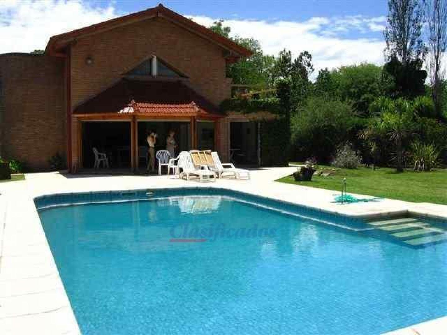 Foto de Bº VILLA BELGRANO - CASA 800 M² Cubiertos - TERRENO 4000 M², imagen 3
