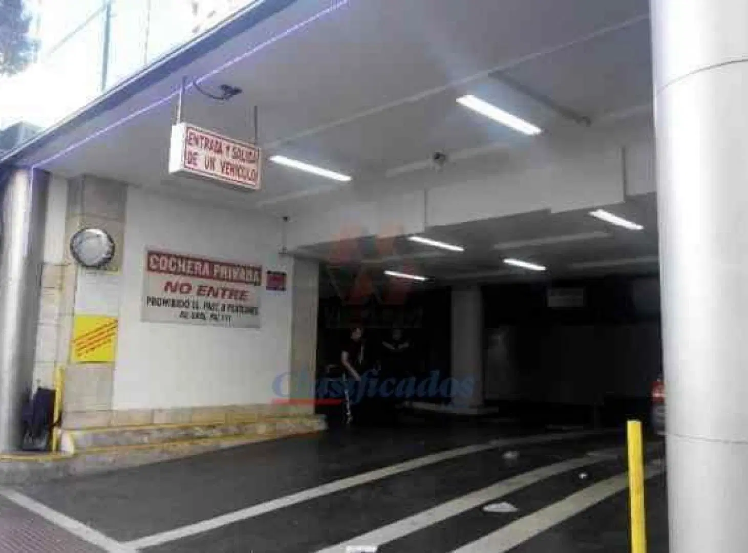 COCHERAS EN VENTA -  AV. GRAL PAZ Y 9 DE JULIO. Ed SHELL 2