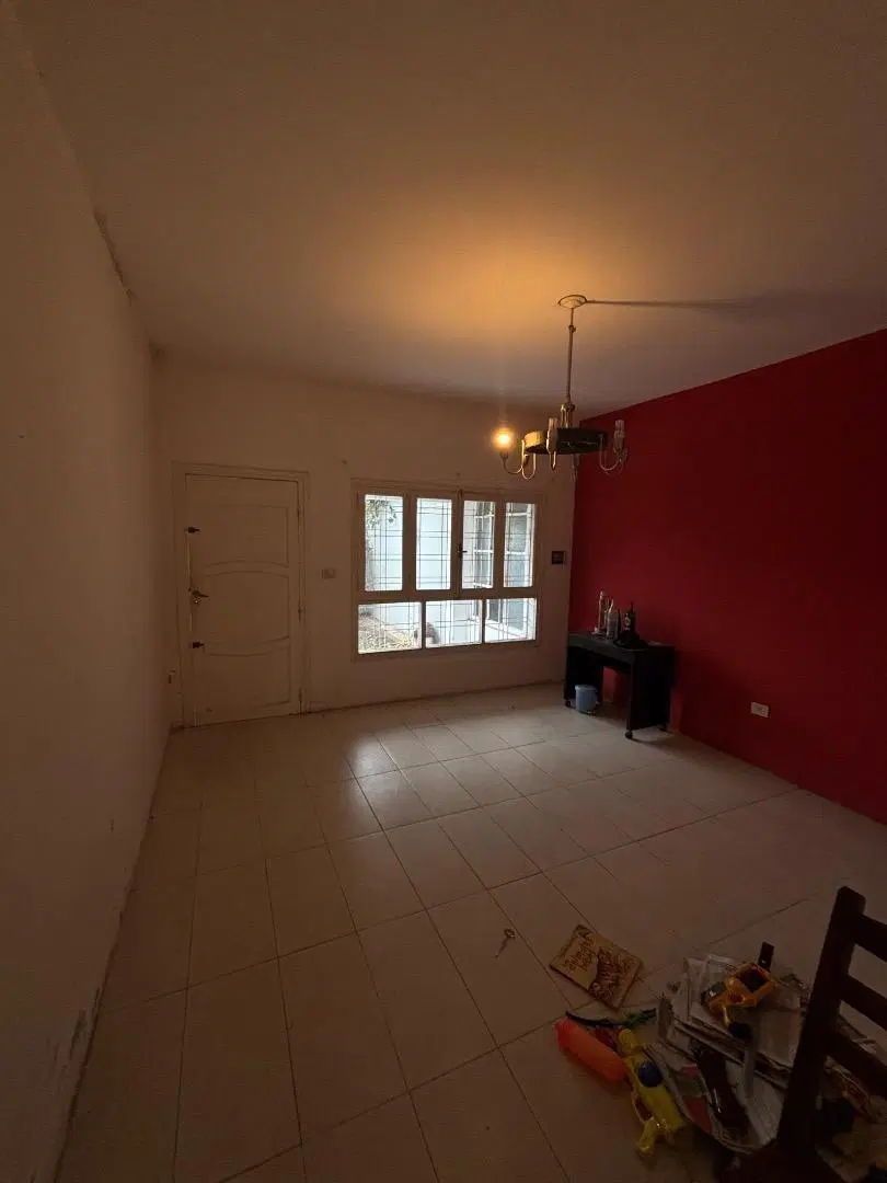 Casa a restaurar en terreno de 600mts². Con pileta y quincho 8