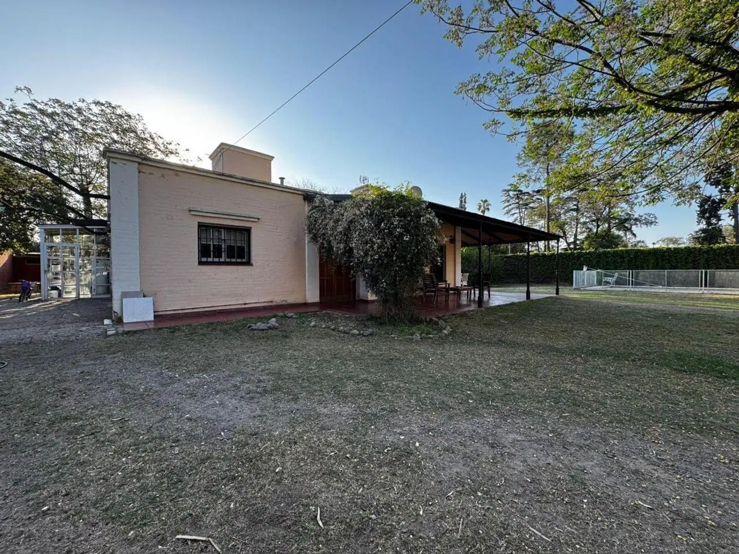 2 Casas + quincho en Lote de 2443m² - Ideal desarrollistas 4