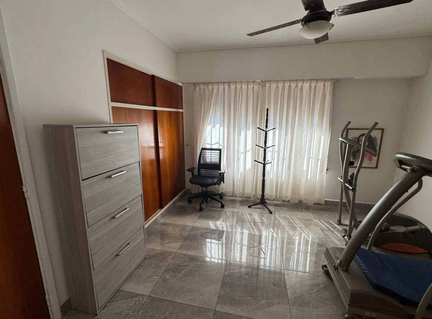 Casa 5 Ambientes con Quincho y Terraza 1
