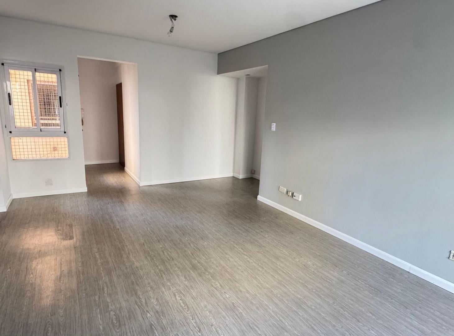 Foto de Semipiso 2 ambientes impecable Apto Credito, imagen 2