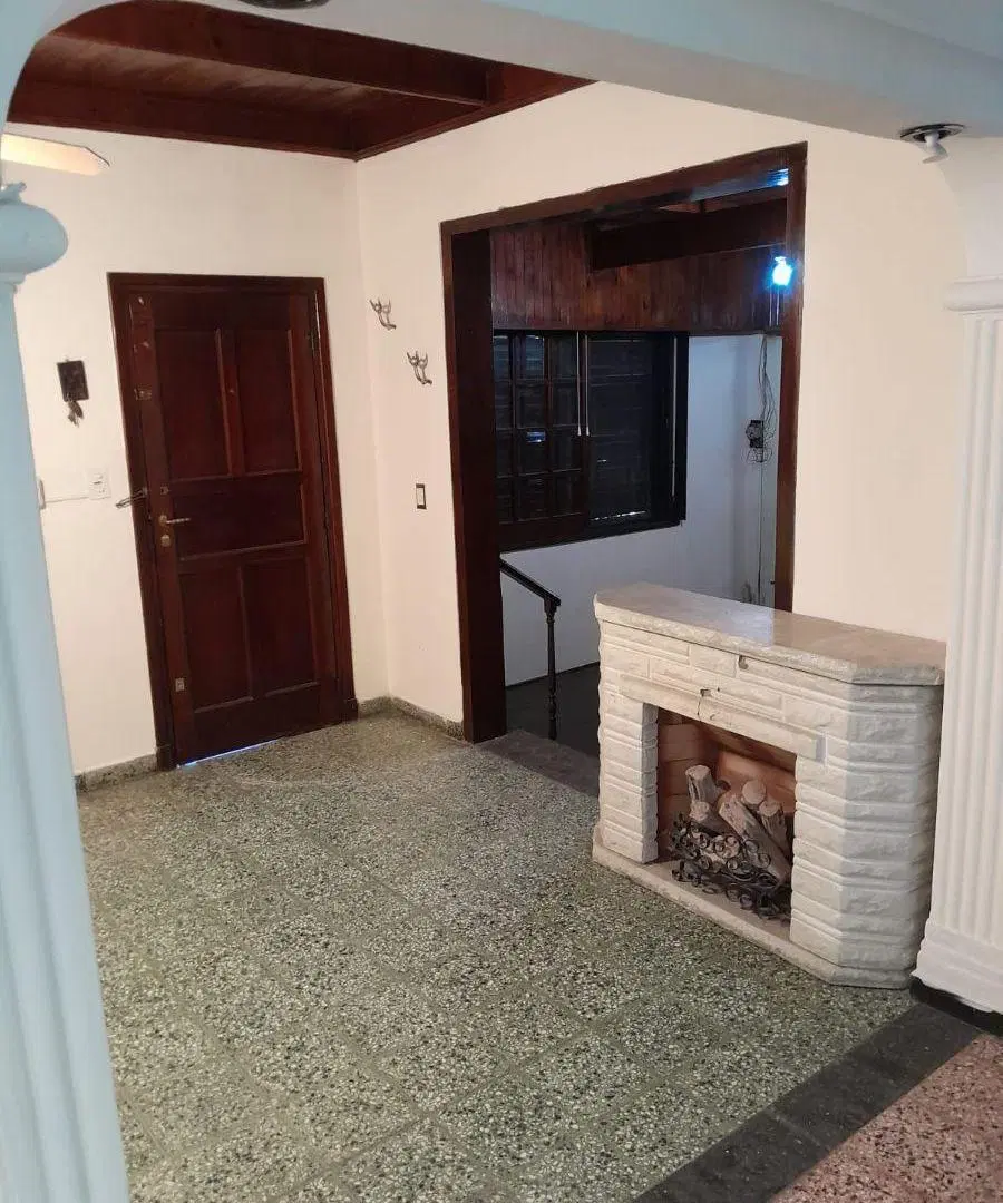ALQUILER CASA 4 AMBIENTES JOSÉ LEÓN SUAREZ SAN MARTIN 2