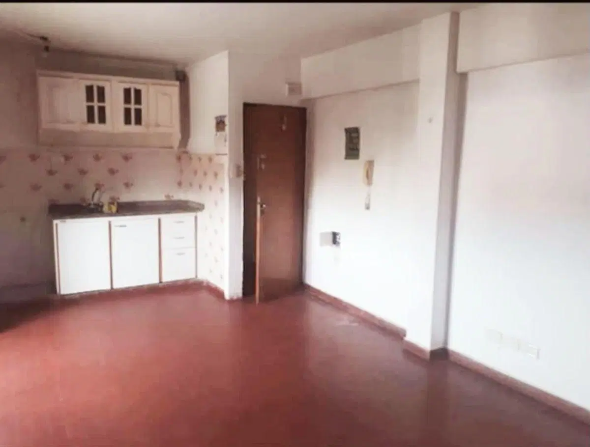 Departamento de 40 m² con 1 habitación en alquiler en Santos Tesei 3