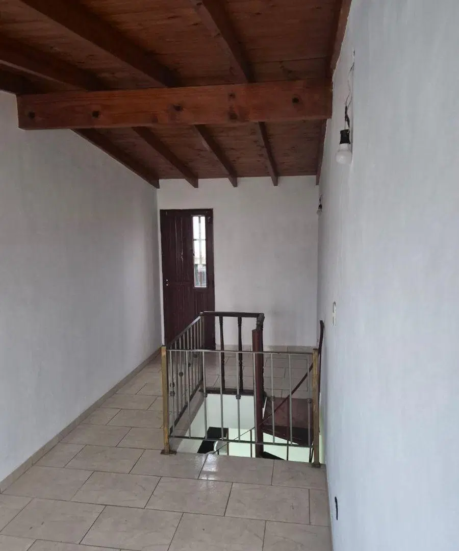 Alquiler departamento PH 2 ambientes SIN EXPENSAS VILLA TESEI HURLINGHAM 3