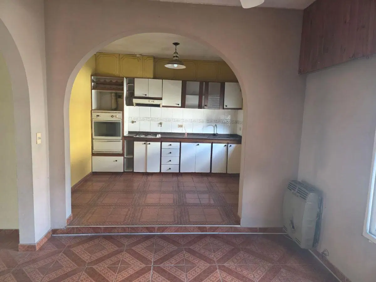 ALQUILER PH 3 AMBIENTES VILLA TESEI HURLINGHAM 2