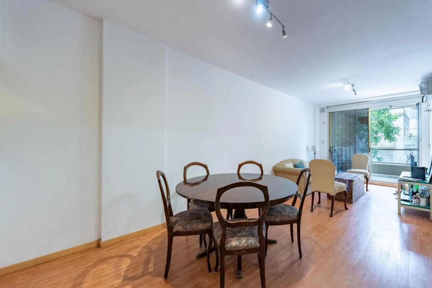 Venta Departamento 2 Ambientes colegiales Balcón, Amenities y Cochera Opcional 5