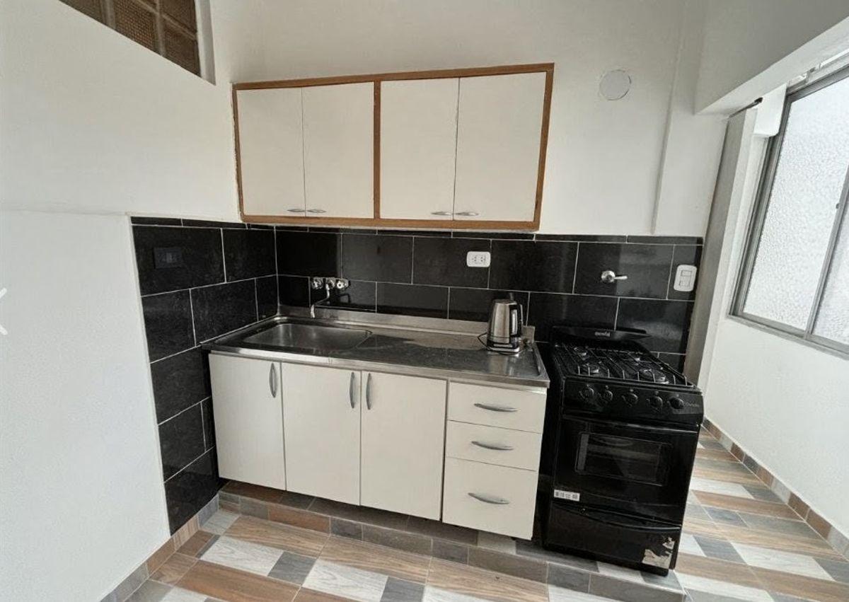 Foto de VENTA DEPARTAMENTO 3 AMBIENTES PALERMO APTO CREDITO LAVADERO, imagen 3