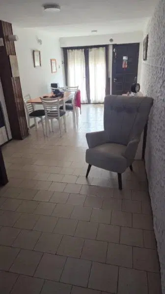 Casa en Venta en Villa Primera 3