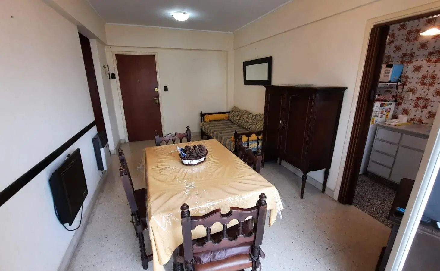 Departamento en Venta 2 Ambientes a la calle 3