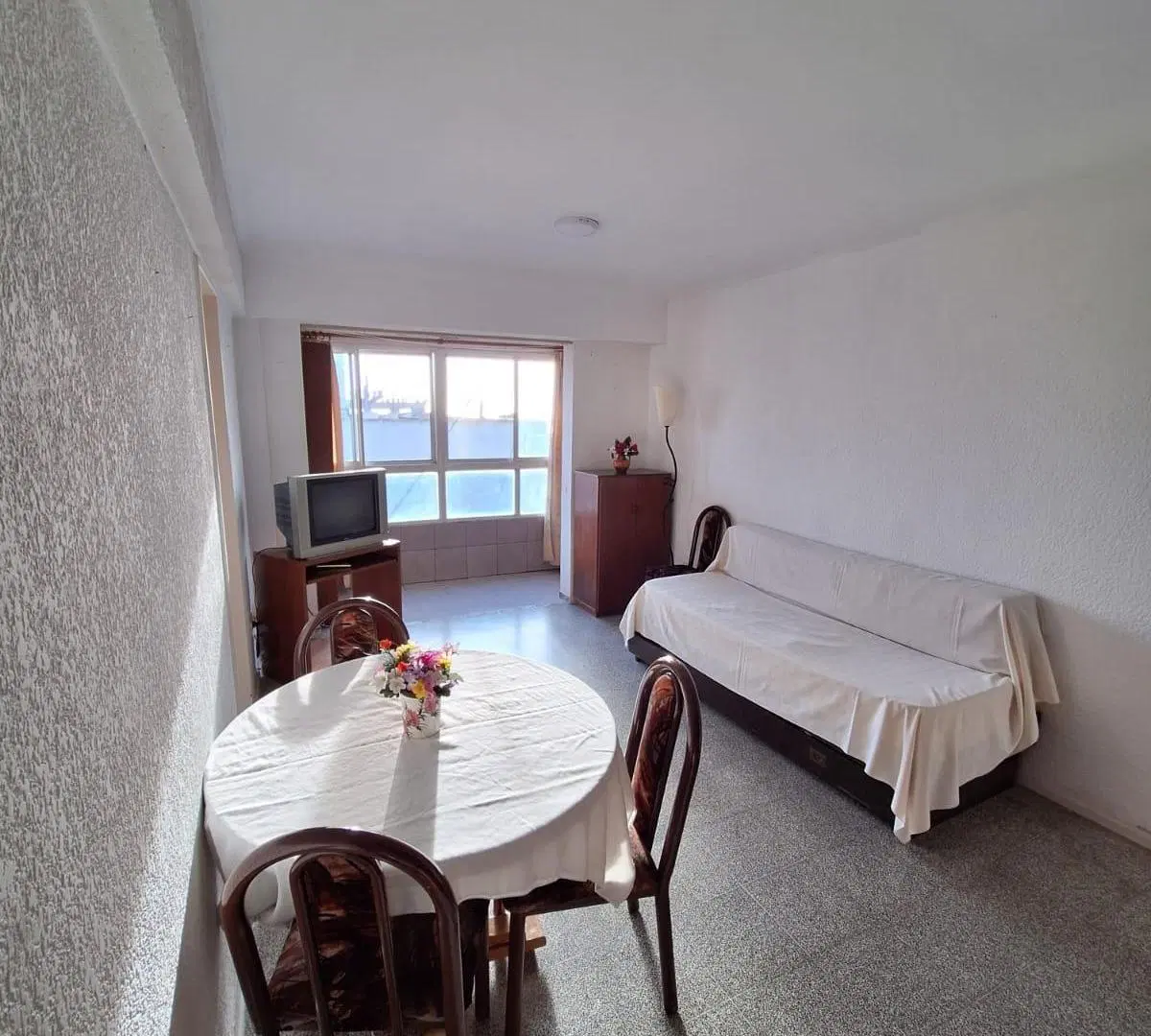 Departamento en Venta 2 Ambientes a la calle 1
