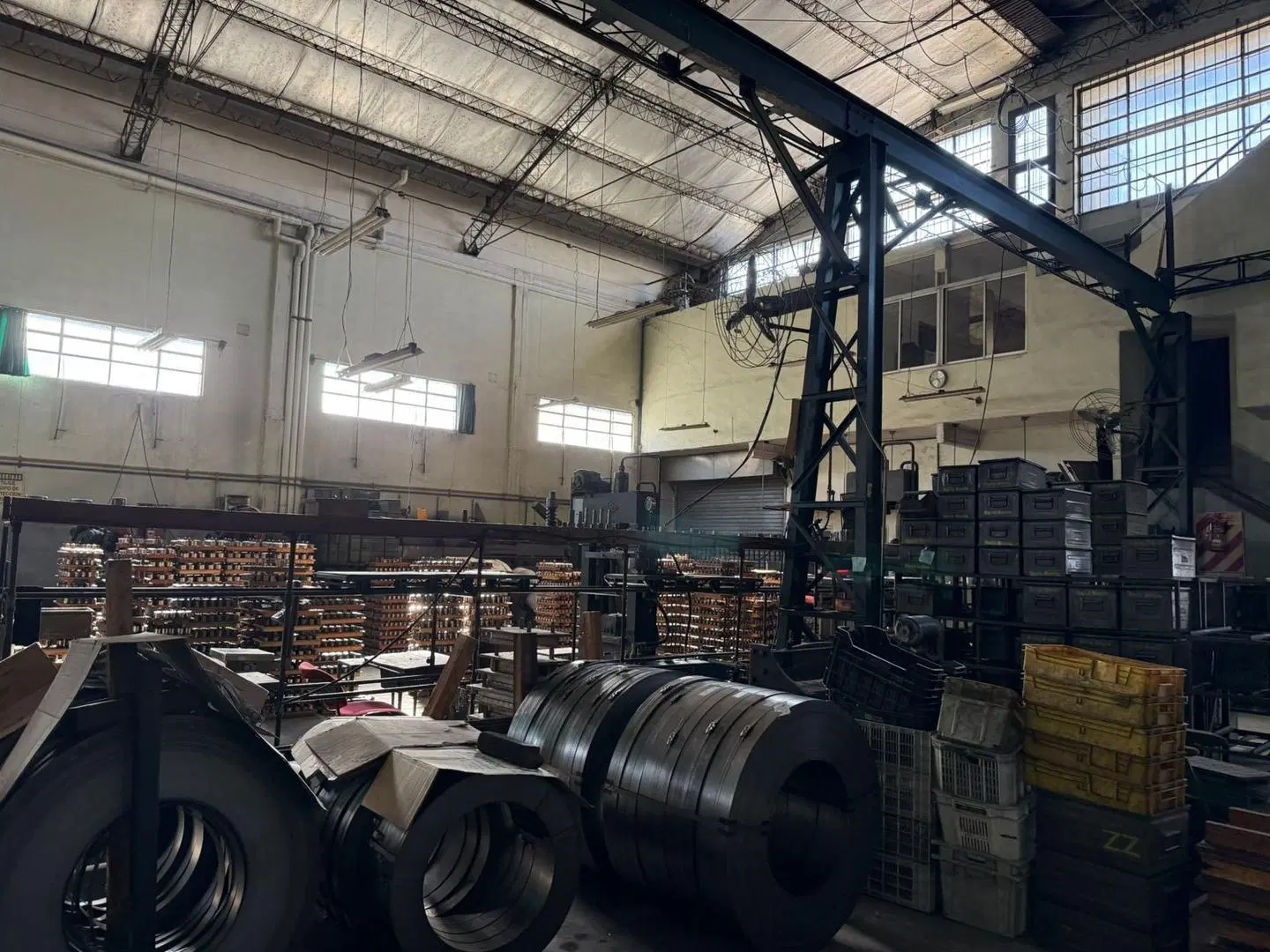 Galpón con 920 m2 construidos en venta en Caseros 4