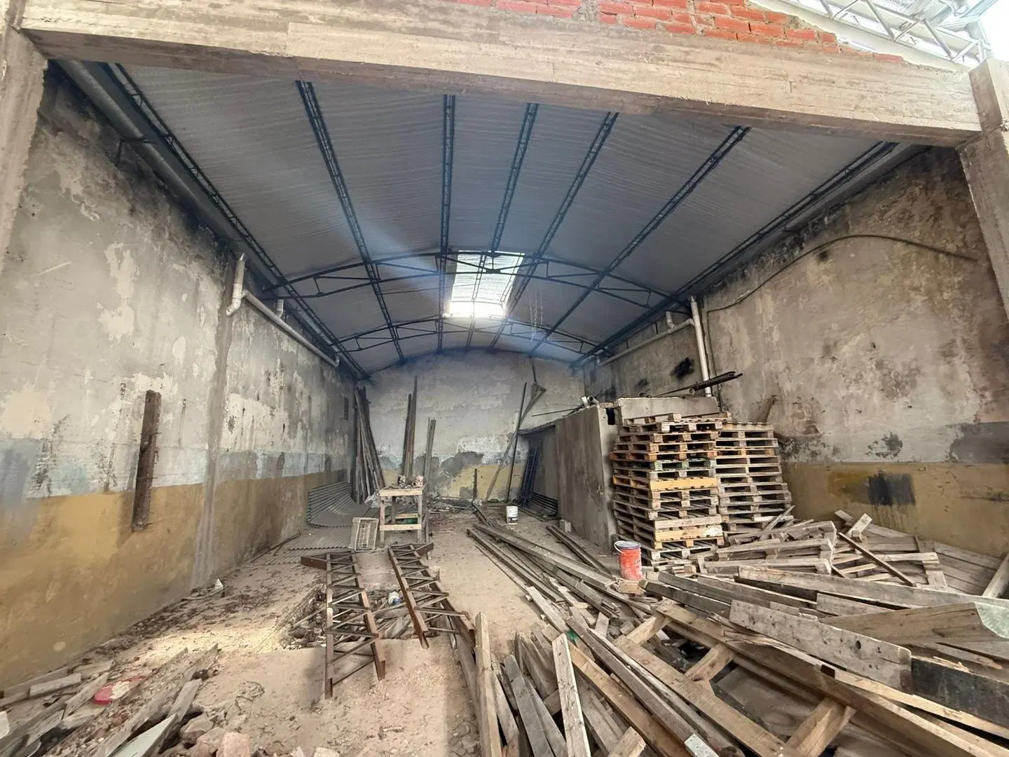 GALPÓN 287 m² | FUERZA MOTRIZ | A 1 KM DE GENERAL PAZ | 5