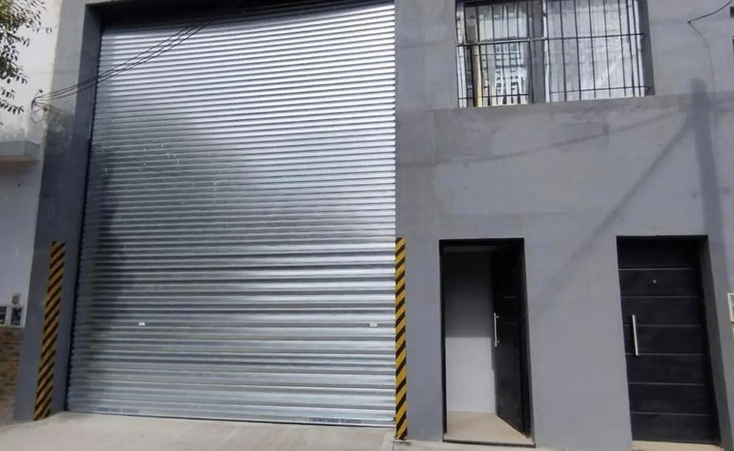 GALPÓN INDUSTRIAL EN ALQUILER | TRIFÁSICA | RMI2 | CASEROS 3