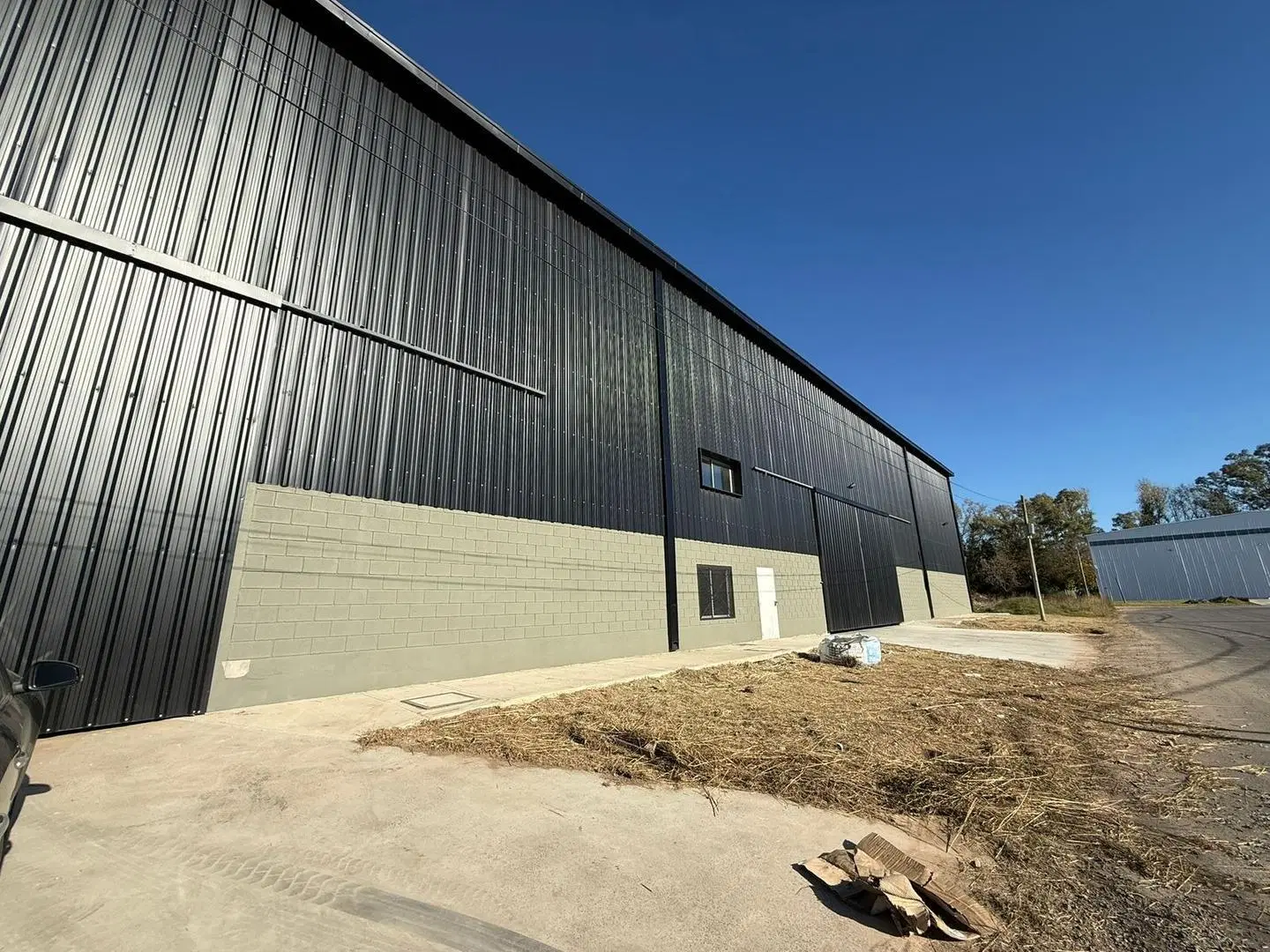 NAVE INDUSTRIAL PREMIUM 2.800 m² | 12 MTS ALT | T3 | MORENO 2