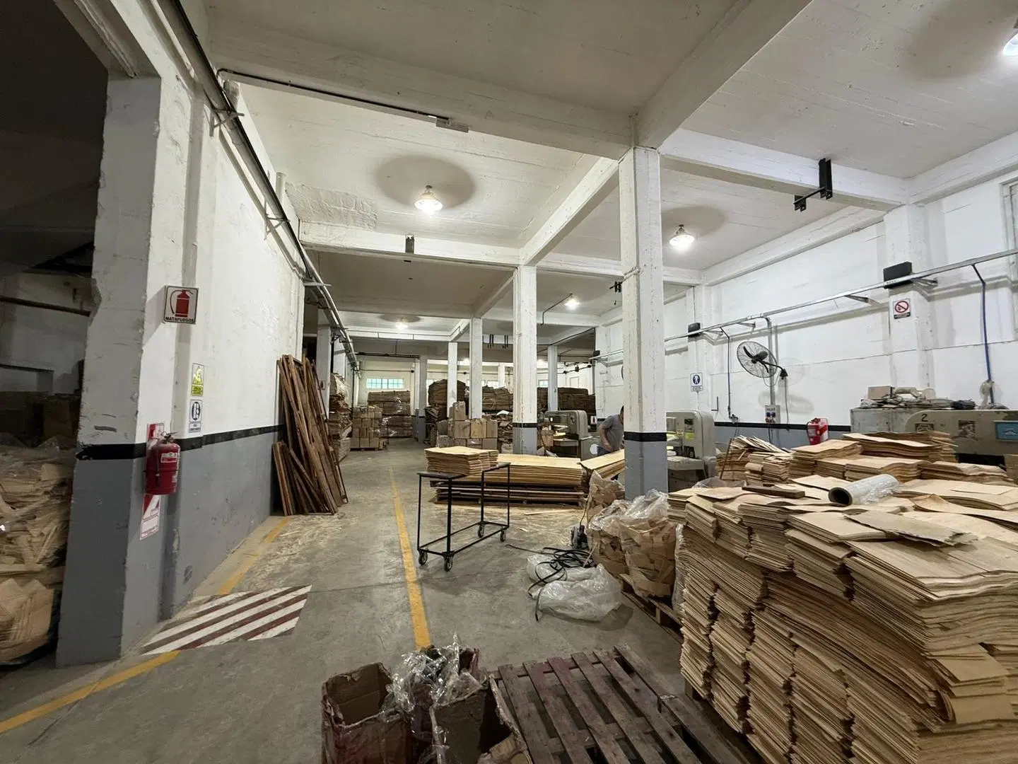 PLANTA INDUSTRIAL 2.914m² | T3 + GAS + RED INCENDIOS | 1