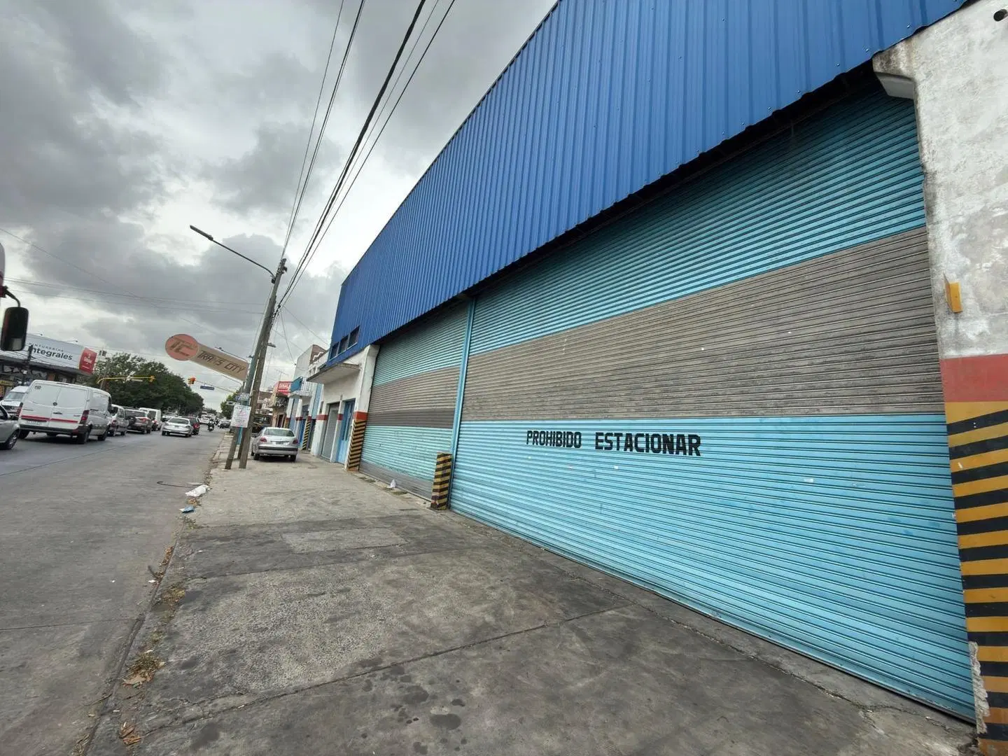 GALPÓN INDUSTRIAL 933 m² | 9 MTS ALTURA | 2 INGRESOS CAMIÓN 5