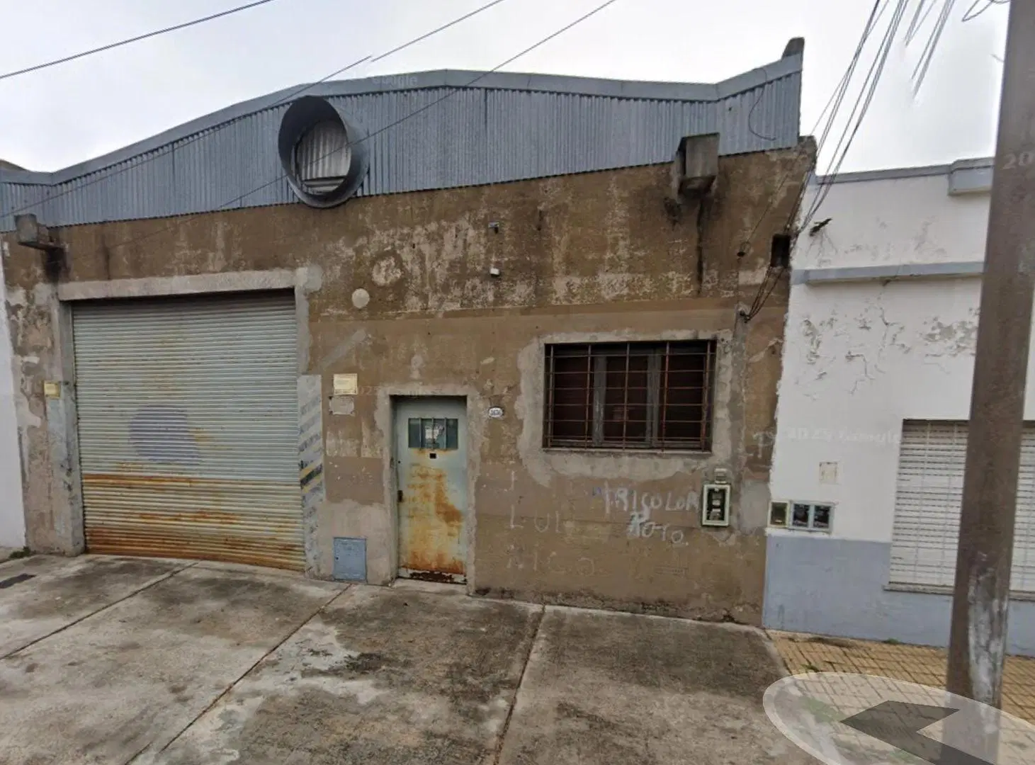 GALPÓN 200 m² | 5,5 MTS ALT | FUERZA MOTRIZ + GAS | CASEROS 1