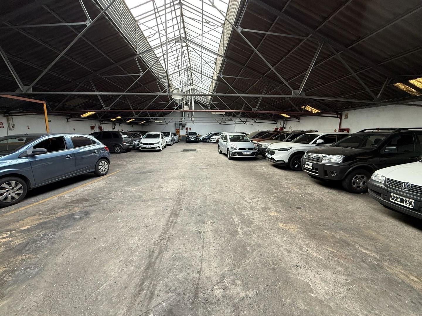 Foto de GARAGE EN VENTA EN PARQUE CHACABUCO, imagen 2