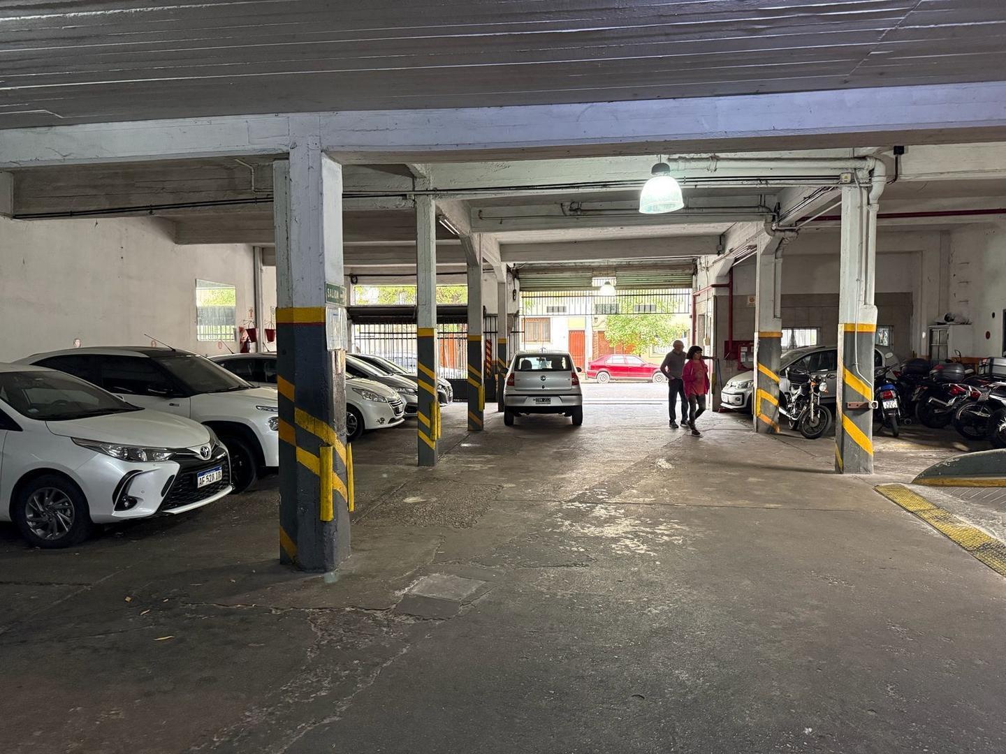 Foto de GARAGE EN VENTA EN PARQUE CHACABUCO, imagen 1