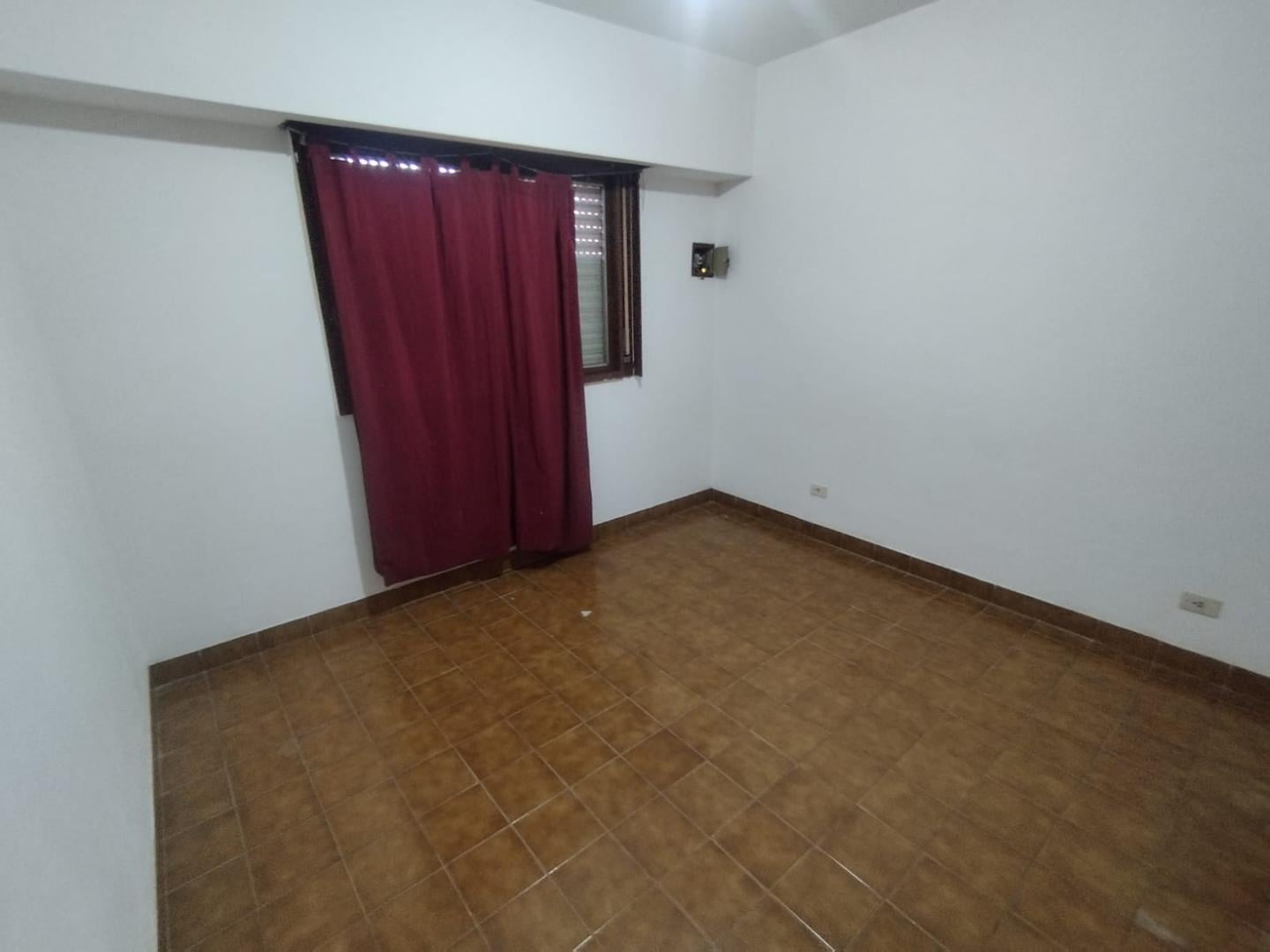 Foto de PH 3 AMBIENTES EN PLANTA BAJA AL FRENTE | PATIO PROPIO |, imagen 5