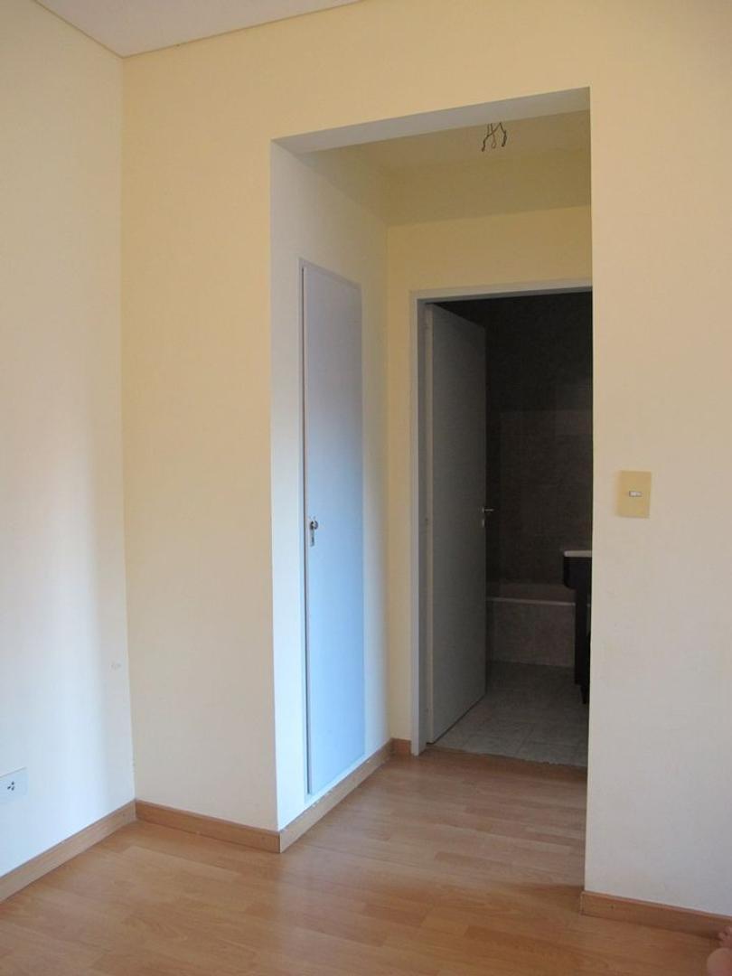 Foto de Departamento de 2 ambientes con cochera en Villa Del Parque, imagen 5