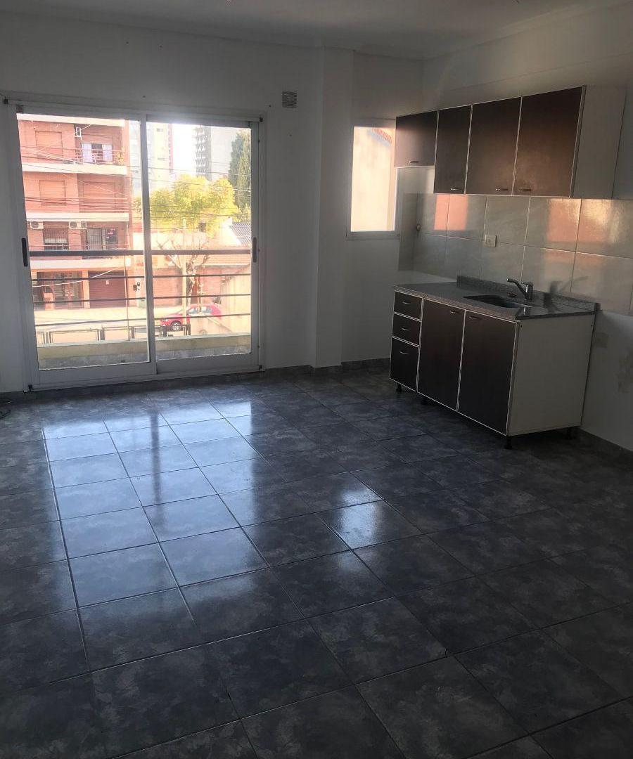 Foto de Departamento de 49 m² en alquiler en Wilde, imagen 3