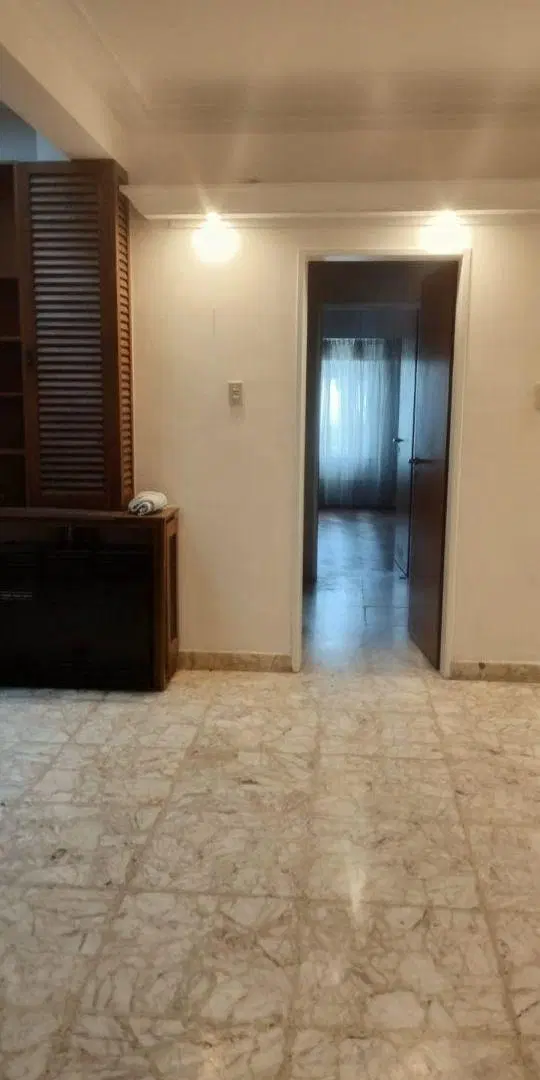 Casa de 186 m2 con 3 dormitorios en venta en Rafael Calzada 4