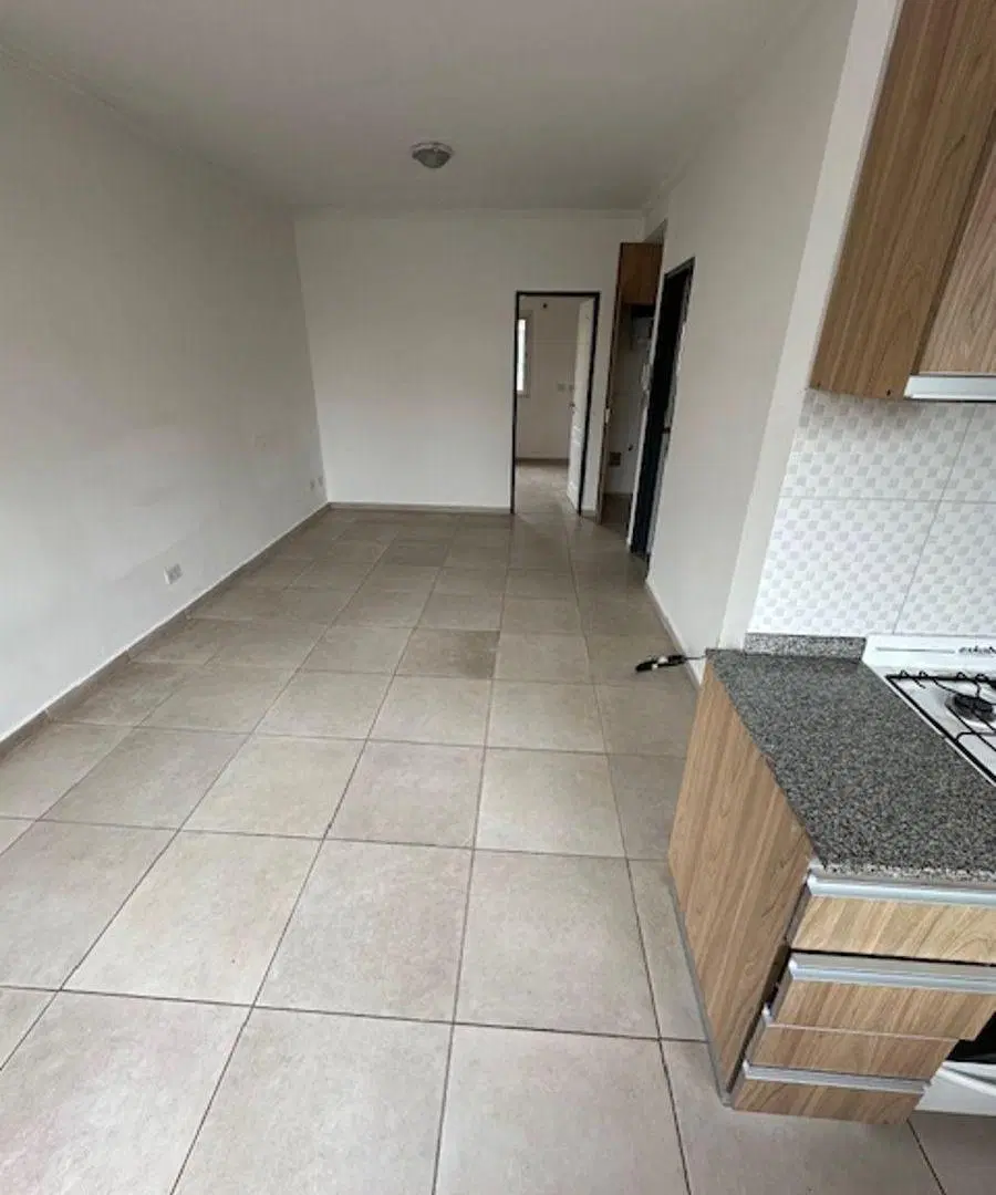 Departamento de 48 m2 con 1 dormitorio en alquiler en Wilde 3