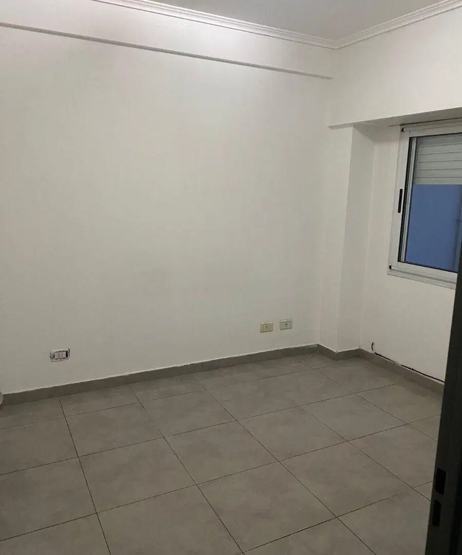 Departamento de 25 m² de superficie construida en alquiler en Sarandi 1