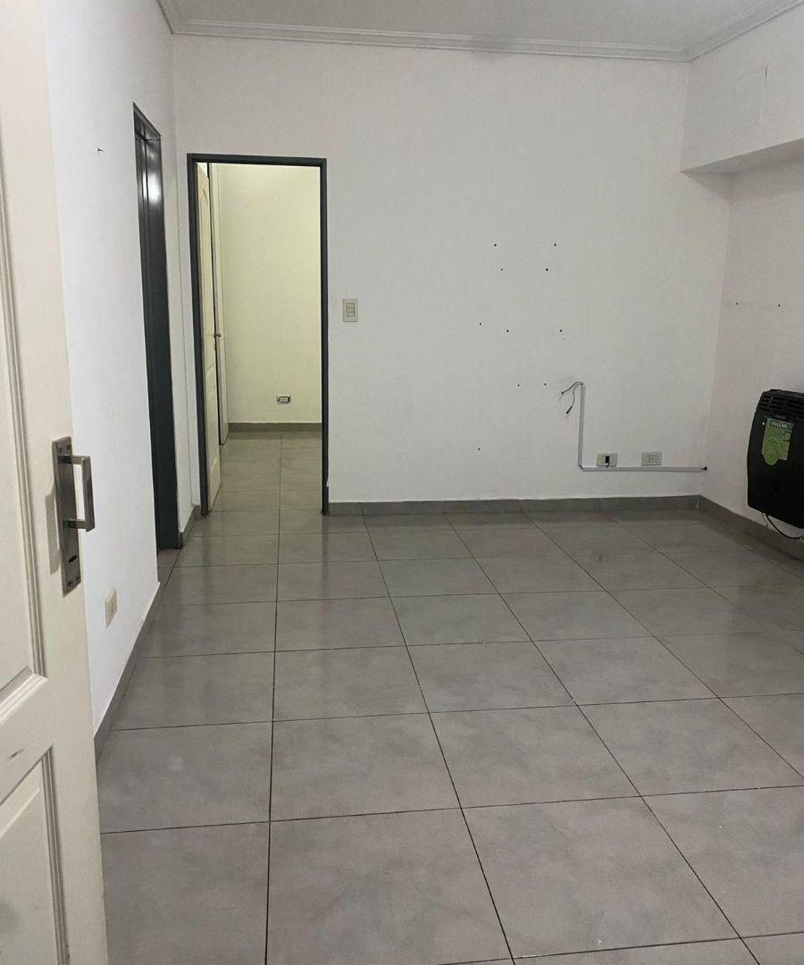 Foto de Departamento de 25 m² de superficie construida en alquiler en Sarandi, imagen 5