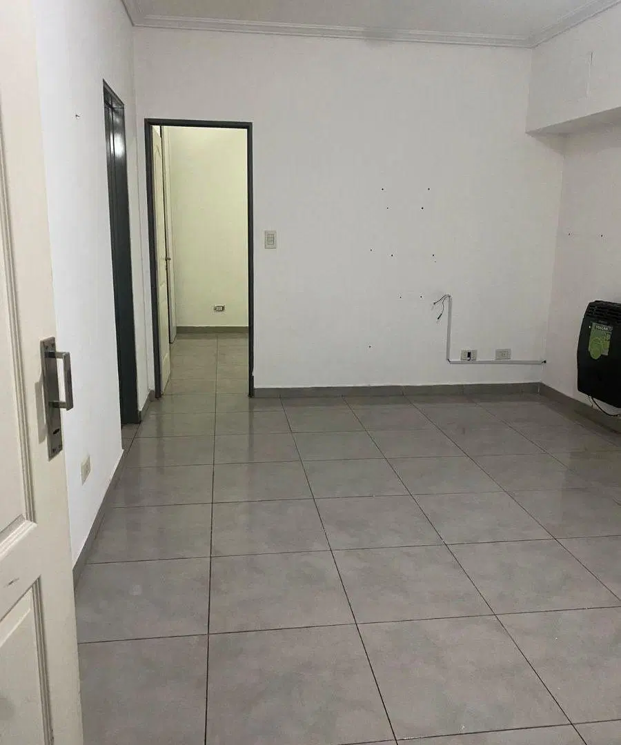 Departamento de 25 m² de superficie construida en alquiler en Sarandi 5