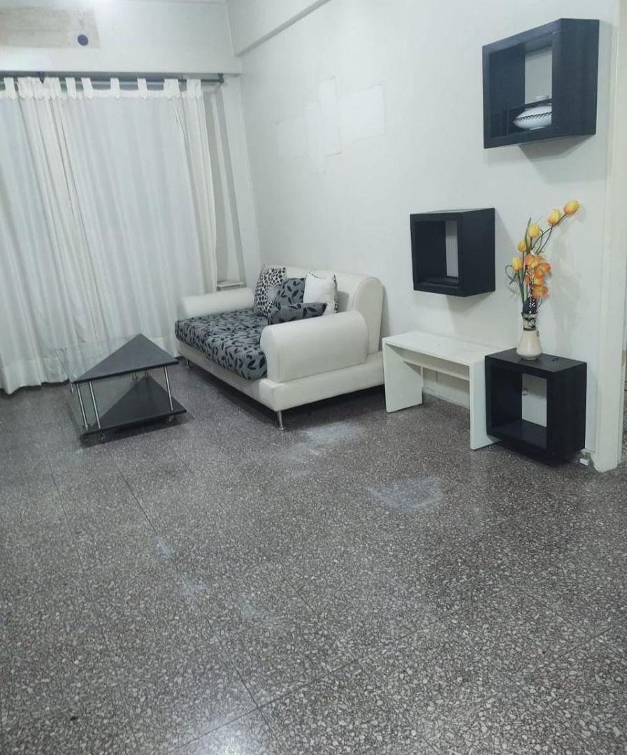 Foto de Departamento de 56 m² con 2 dormitorios en venta en Sarandi, imagen 4